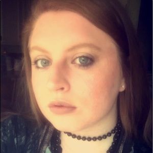 Meet your Posher, Sabrina